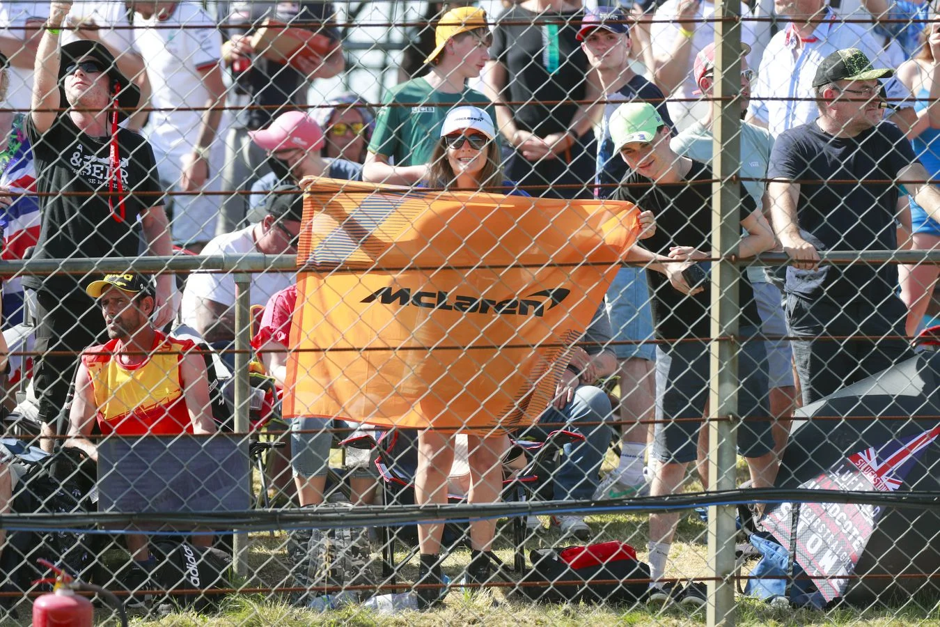 Latest-news - Mclarenracing - Article - Question-time