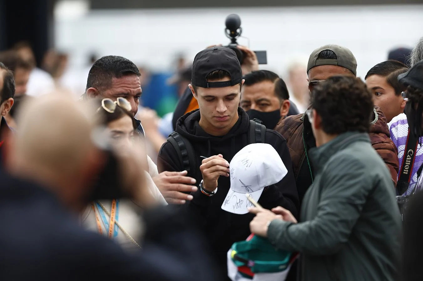 Formula-1 - 2022 - Mexican-grand-prix - 2022-mexico-city-grand-prix-qualifying - 2022 Mexico City Grand Prix – qualifying "I'm happy because we've given ourselves a good chance going into tomorrow's race" - 8