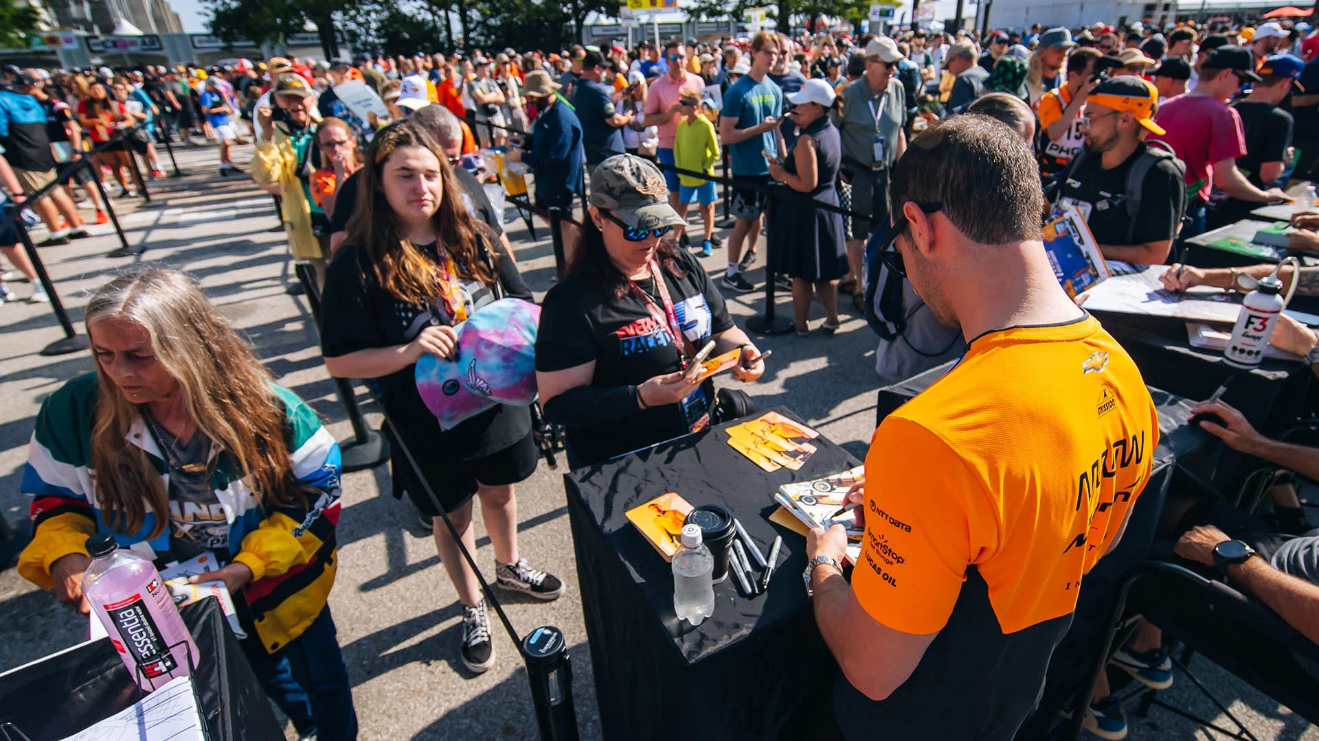 Indycar - 2024 - 108th-running-of-the-indianapolis-500 - Gallery-108th-running-of-the-indianapolis-500 - Fans 108th Indianapolis 500 - 6