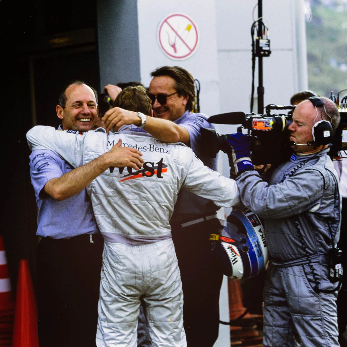 Heritage  - Mika Häkkinen in 1998 Round 16 of 16