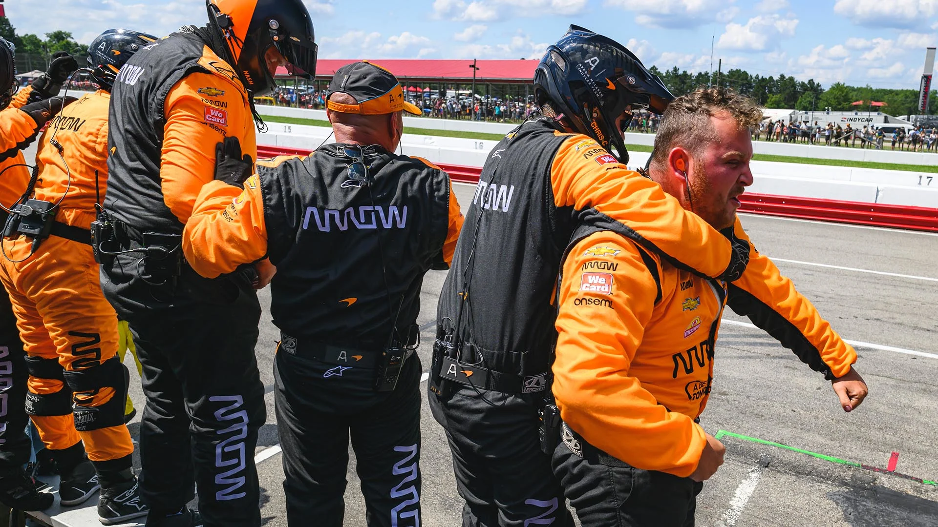 Indycar - 2024 - Grand-prix-at-mid-ohio - Gallery-2024-indy-200-at-mid-ohio - Post-race Crew Celebrations Indy 200 at Mid-Ohio - 3