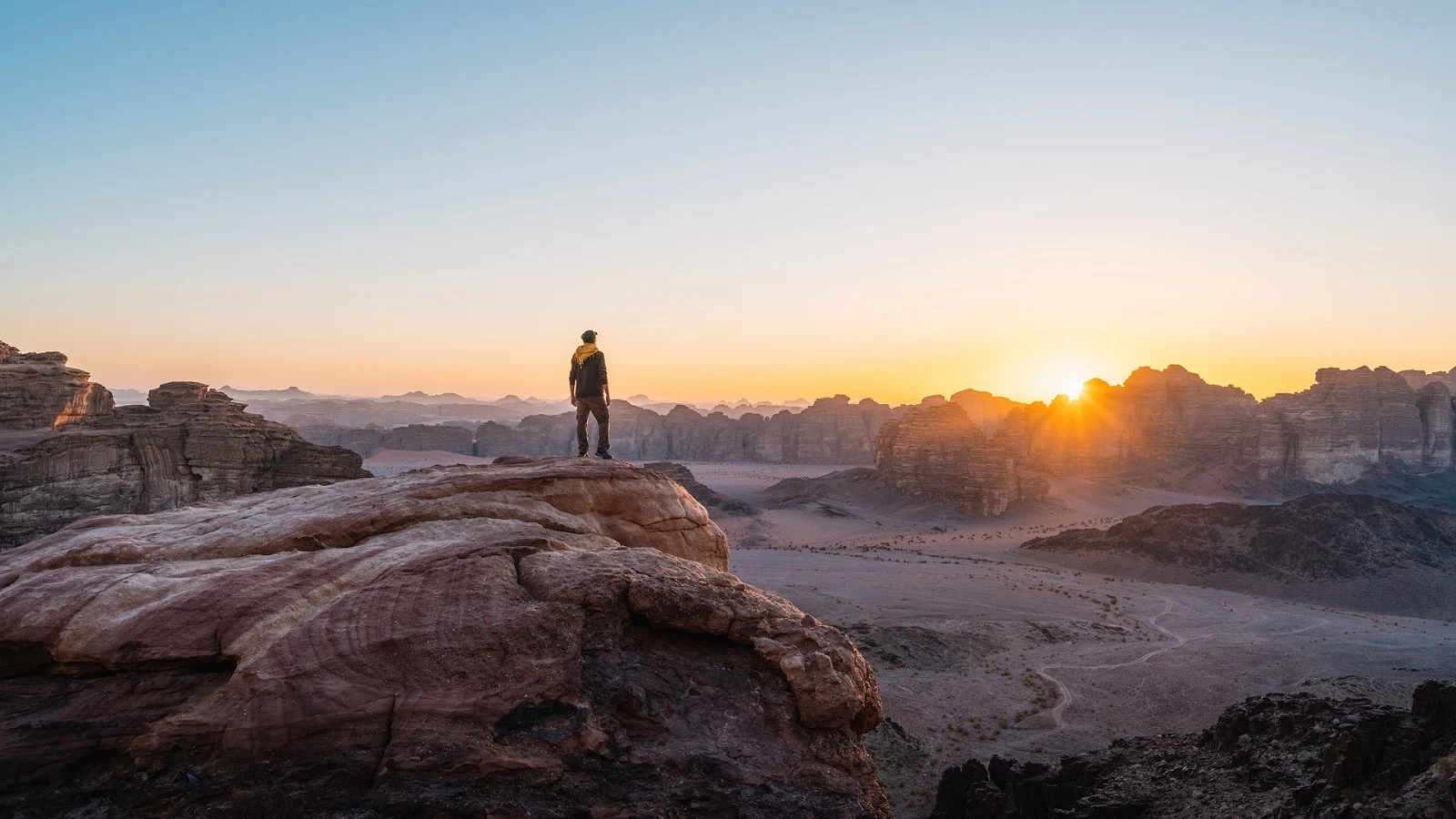 Partners - Neom -   - 6