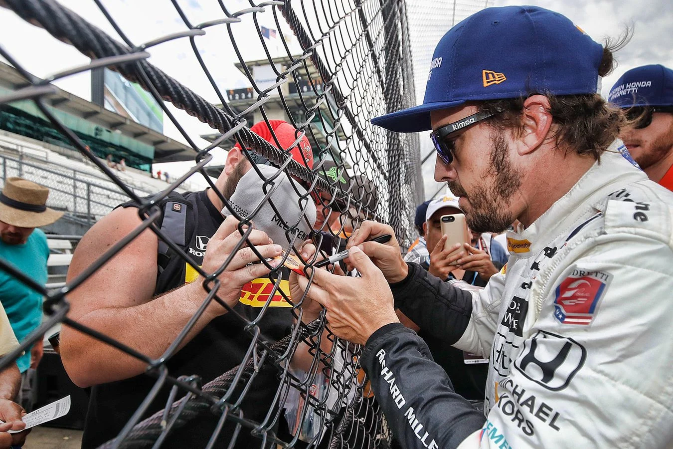 Indycar - 2017 - Practice-report-17-may - Day 3 report: Indy 500 P4 on the timesheets for Fernando  - 7