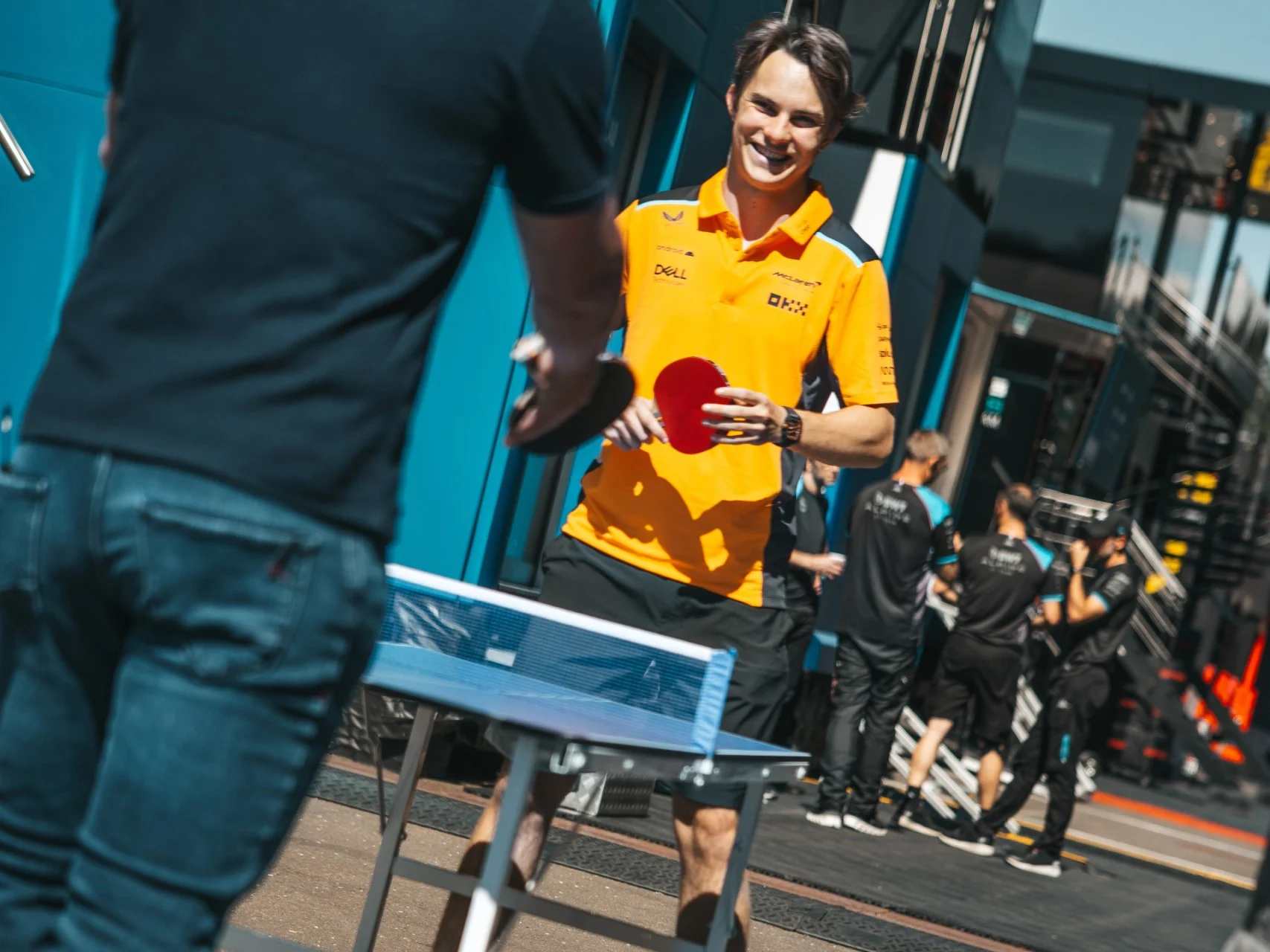 Formula-1 - 2023 - How-lando-and-oscar-will-spend-summer-shutdown - Summer vibes with Lando & Oscar - 3