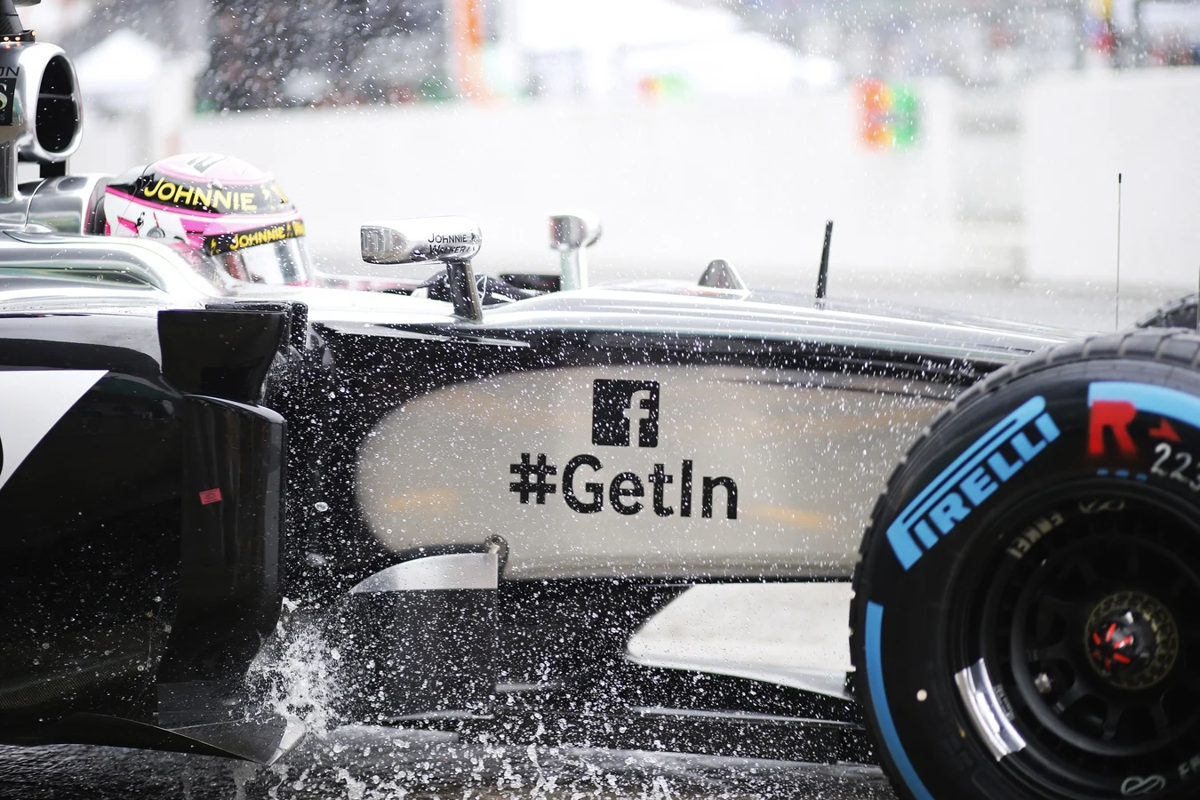 Latest-news - Mclarenracing - Article - 11-moments-of-mclaren-social-gold