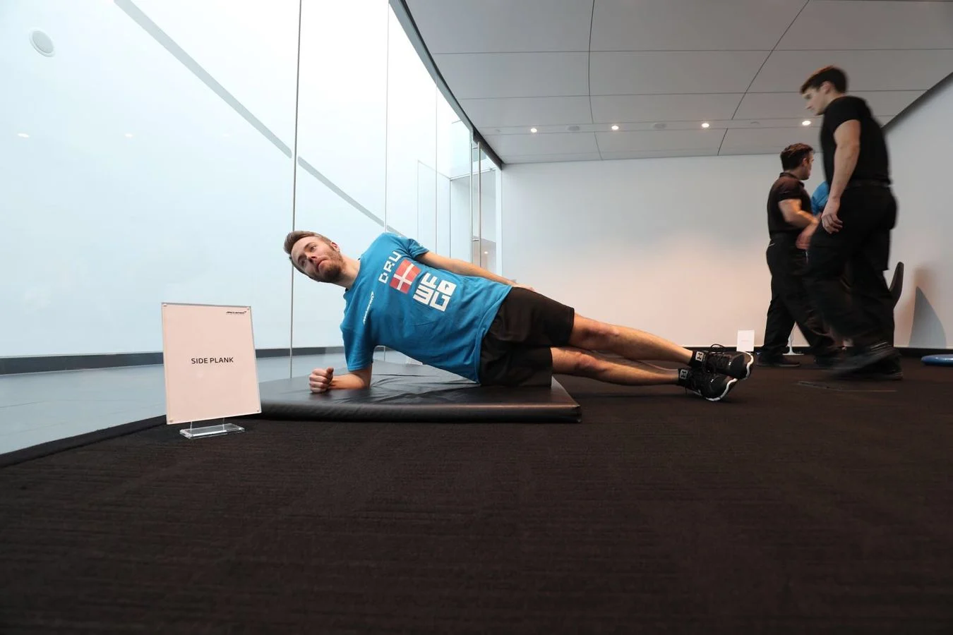 Gaming - Worlds-fastest-gamer - 2017 - Sweating-it-out - Sweating it out The finalists face more human performance testing, courtesy of McLaren Applied Technologies - 8