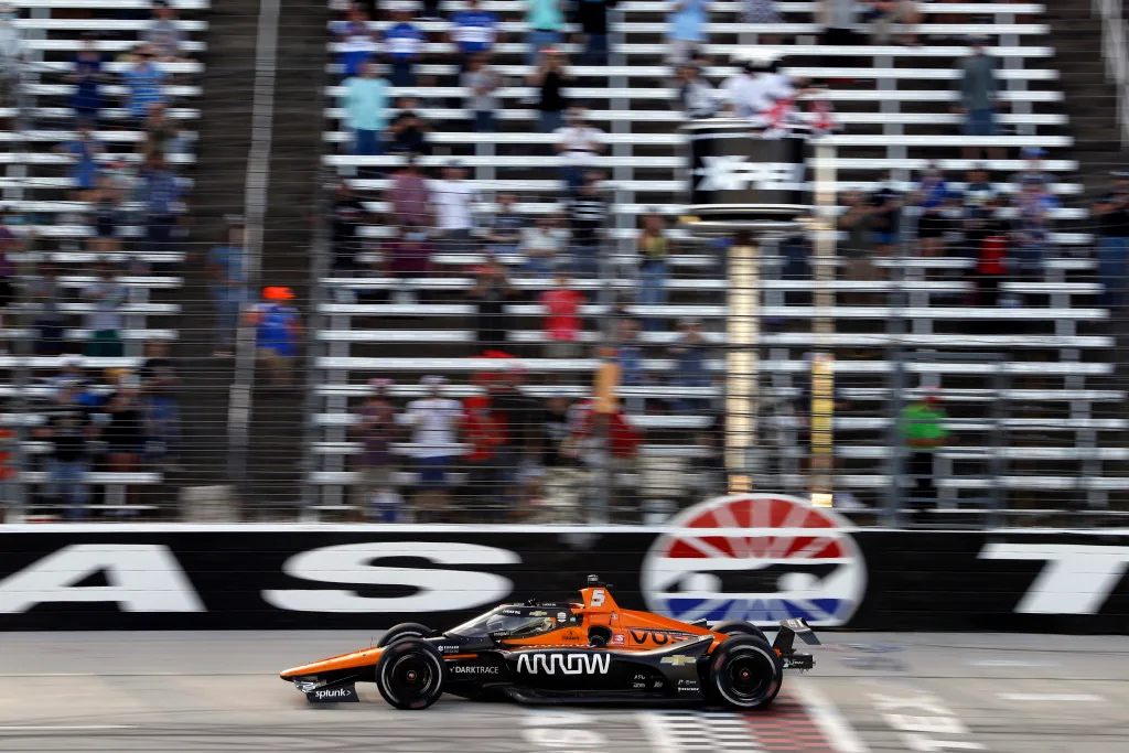 Heritage - Trophies - Mclaren-trophies-texas-motor-speedway-2021 - Legendary Laps - 1