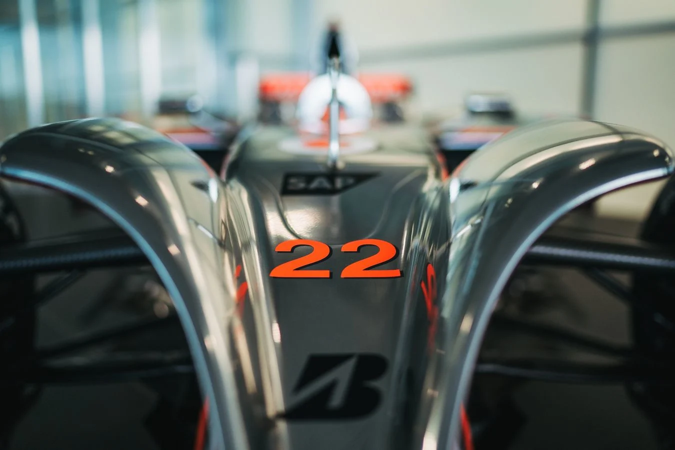 Latest-news - Mclarenracing - Article - Boulevard-beauty-3245823 - Boulevard Beauty Celebrating the beauty and detailing of McLaren machines - 5