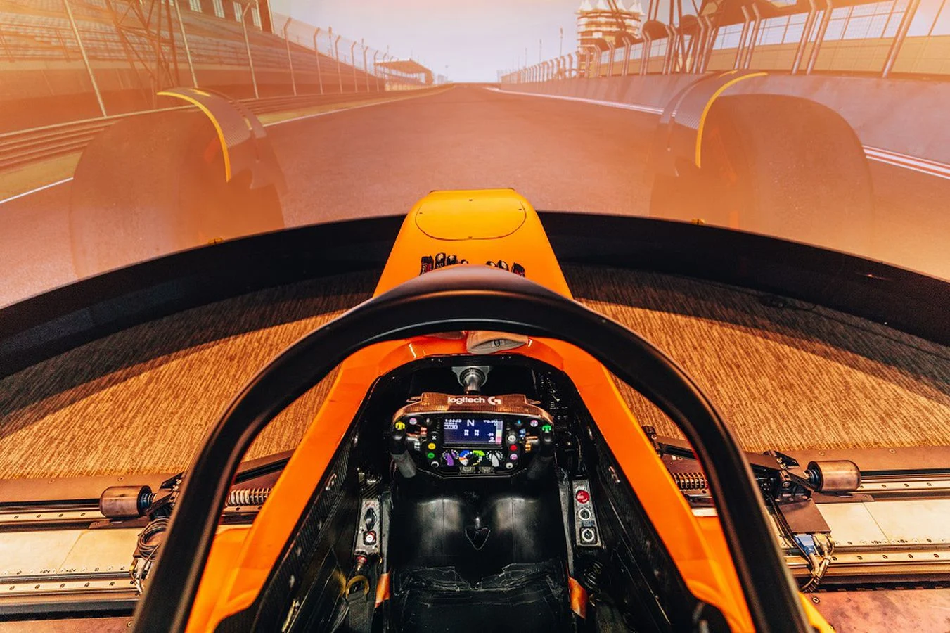 Latest-news - Mclarenracing - Article - Secrets-formula-1-simulator
