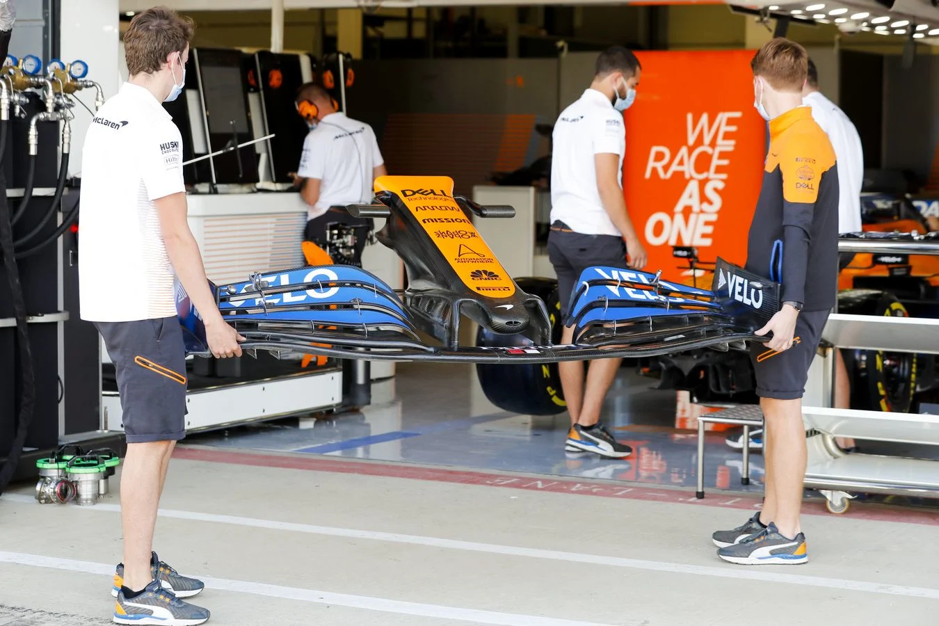 Formula-1 - 2020 - British-grand-prix - Friday-practice-engineer-guide