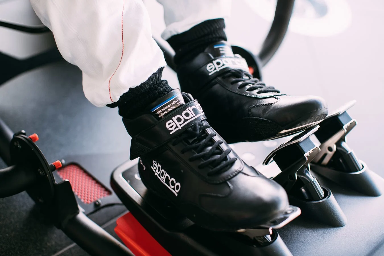 Gaming - Worlds-fastest-gamer - 2017 - Worlds-fastest-gamer-your-questions-answered