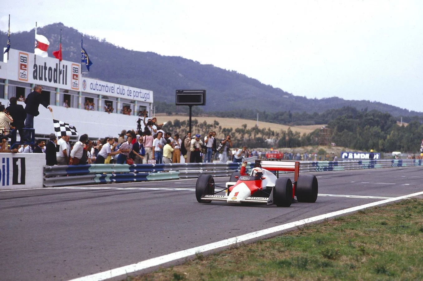 Formula-1 - 2021 - Portuguese-grand-prix - Numbers-count