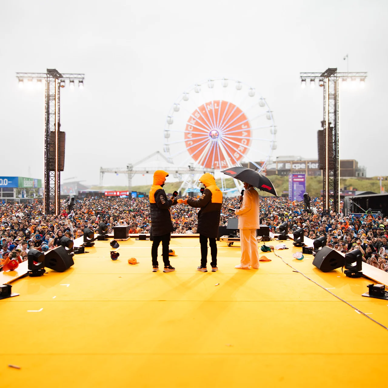 Formula-1 - 2026 - Dutch-grand-prix - Battling the banking 🧗  - 2