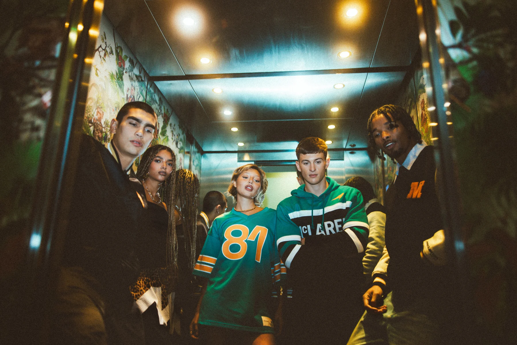 Formula-1 - 2023 - Las-vegas-grand-prix - Las-vegas-shows-that-f1-and-popular-culture-are-influencing-each-other-more-than-ever McLaren Racing x Mitchell & Ness 