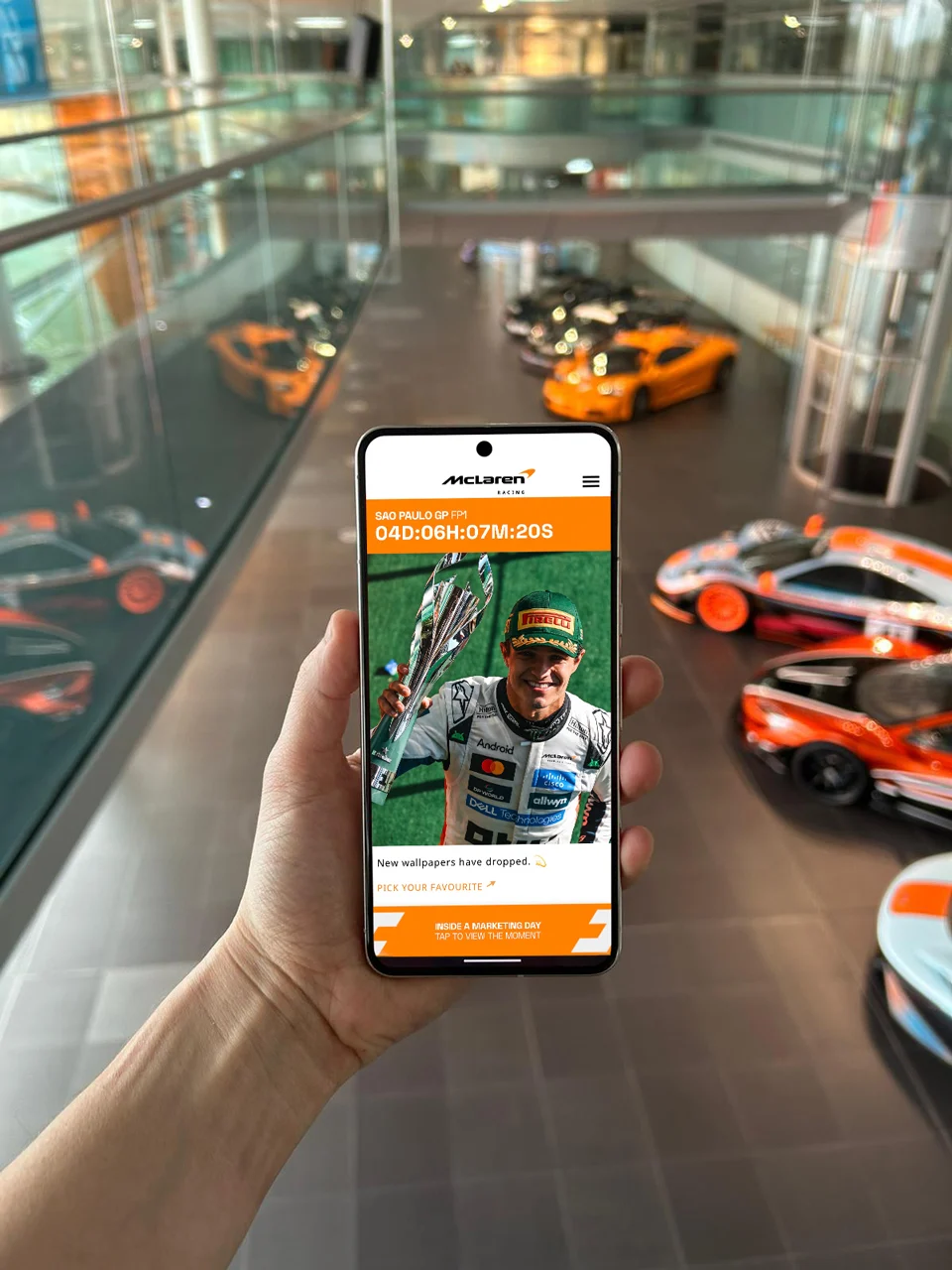 Latest-news - Mclarenracing - Article - Download-official-mclaren-app - Shots of the McLaren App - 0