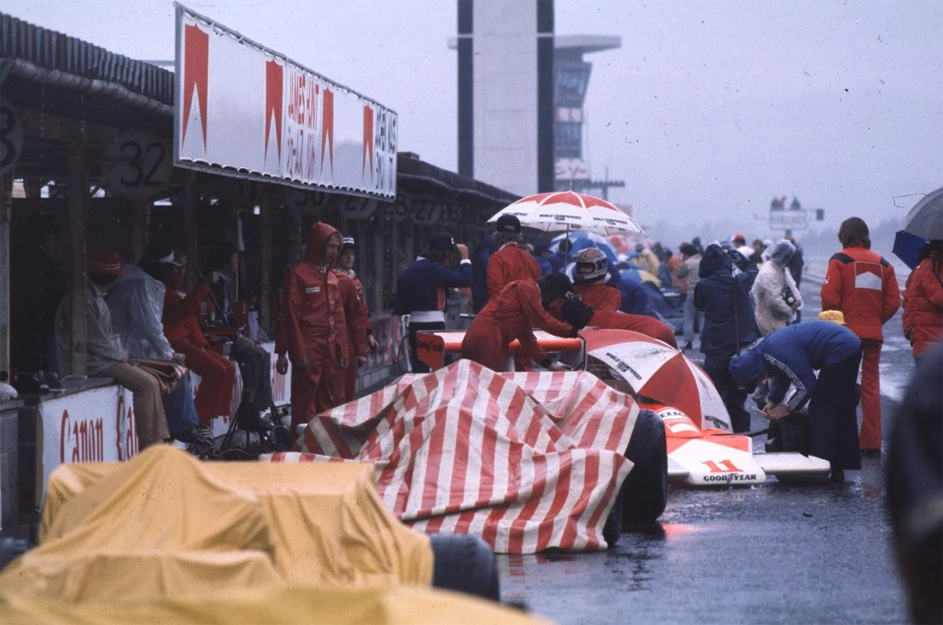 Heritage - Formula-1 - Drivers - James-hunt - Fuji-finale-james-1976-championship-part-4-2147777