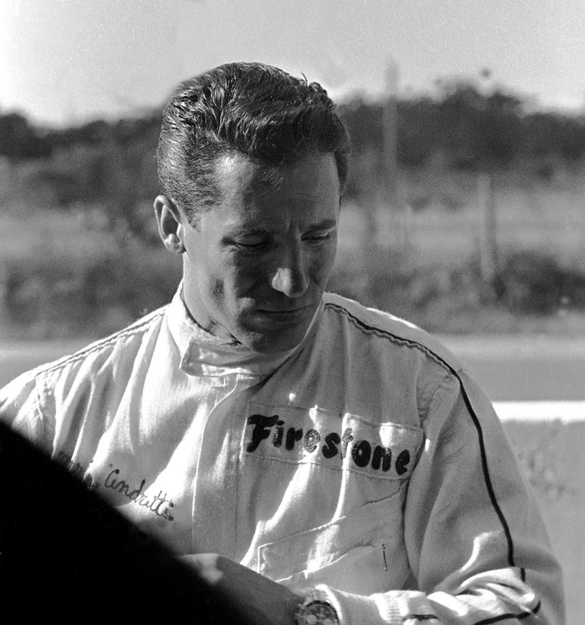 Team - F1-community-pays-tribute-tyler