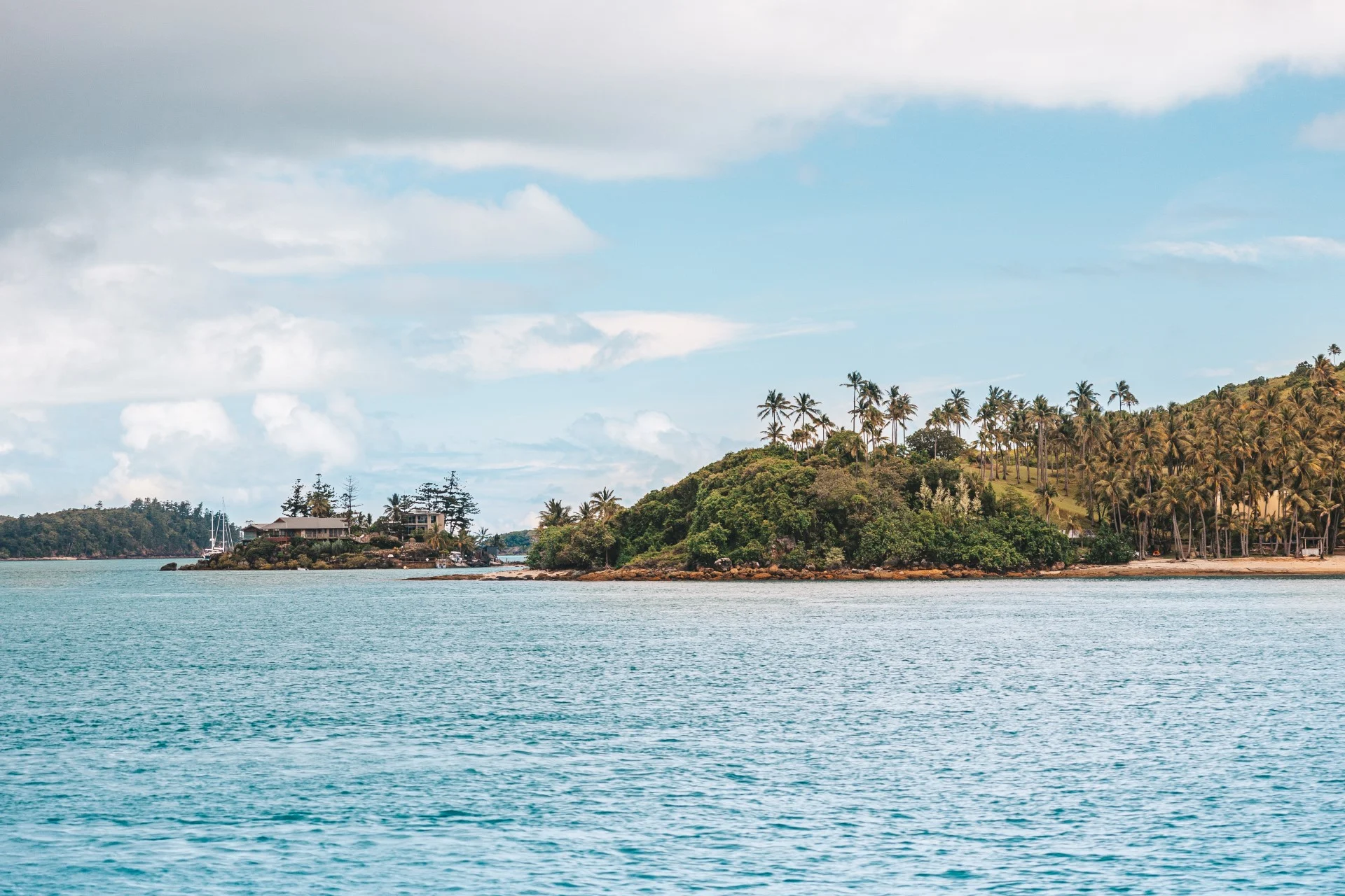 Sustainability - Watch-down-under-with-oscar-and-the-great-barrier-reef-foundation - Oscar & McLaren visit The Great Barrier Reef - 4
