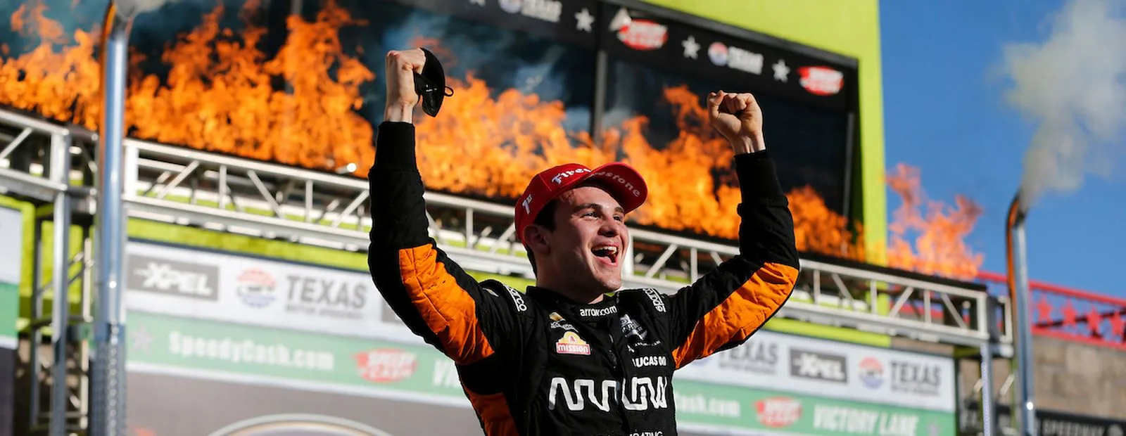 McLaren returns to victory lane