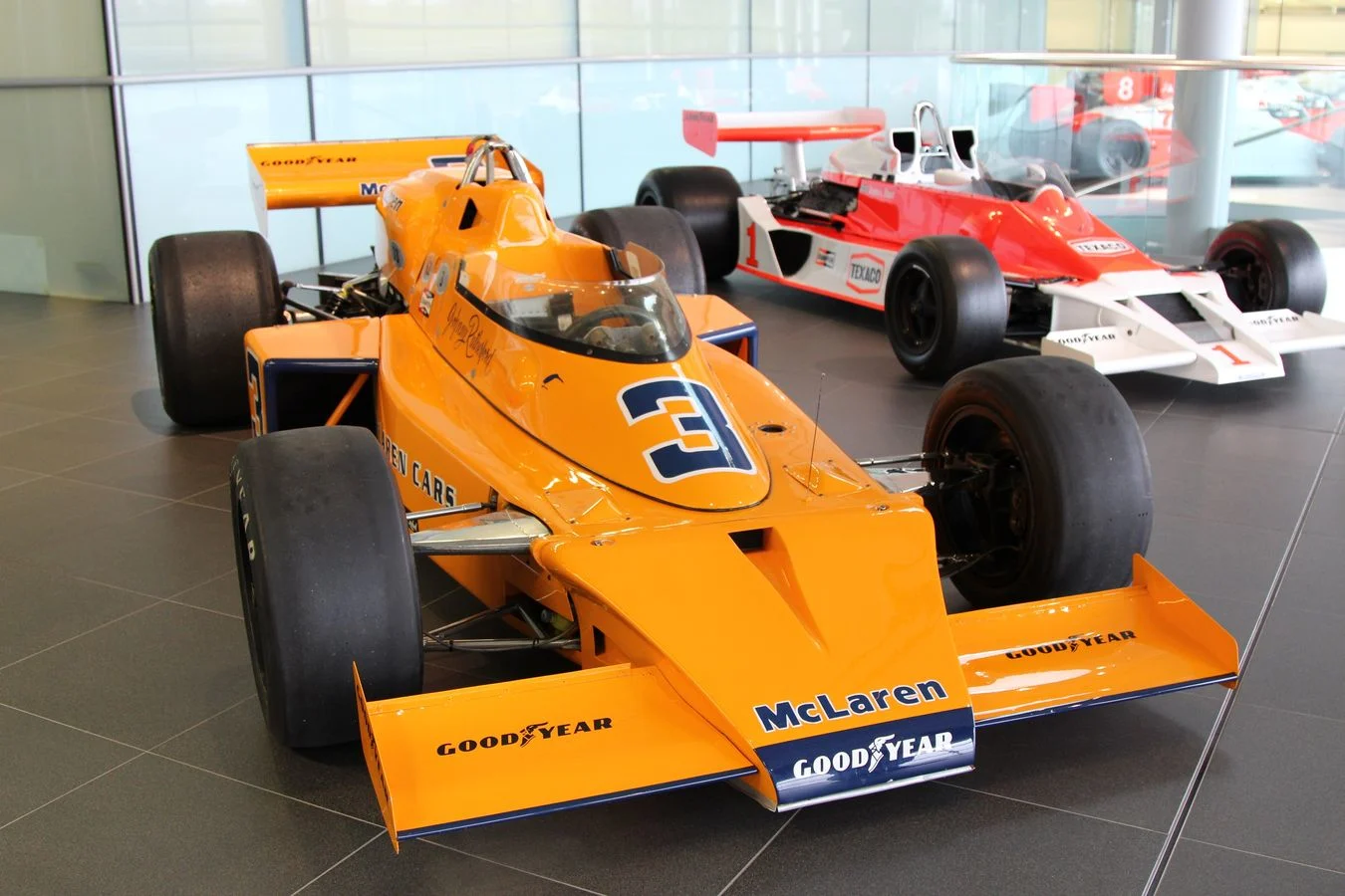 Heritage - Mclaren-indycars-2134214