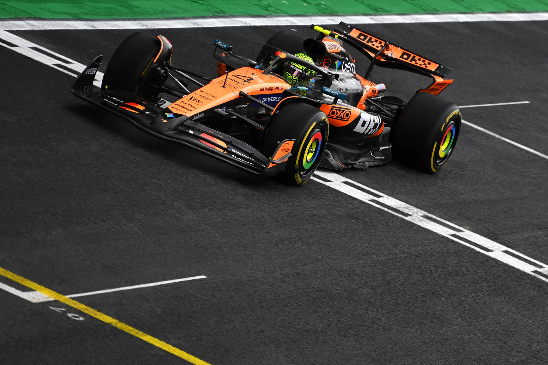 Formula-1 - 2025 - Sao-paulo-grand-prix - Sprint-and-gp-qualifying-report - 2025 São Paulo Grand Prix – McLaren Sprint and GP Qualifying report “We’ve been on very good form today, and the team are giving me a great car” - 4