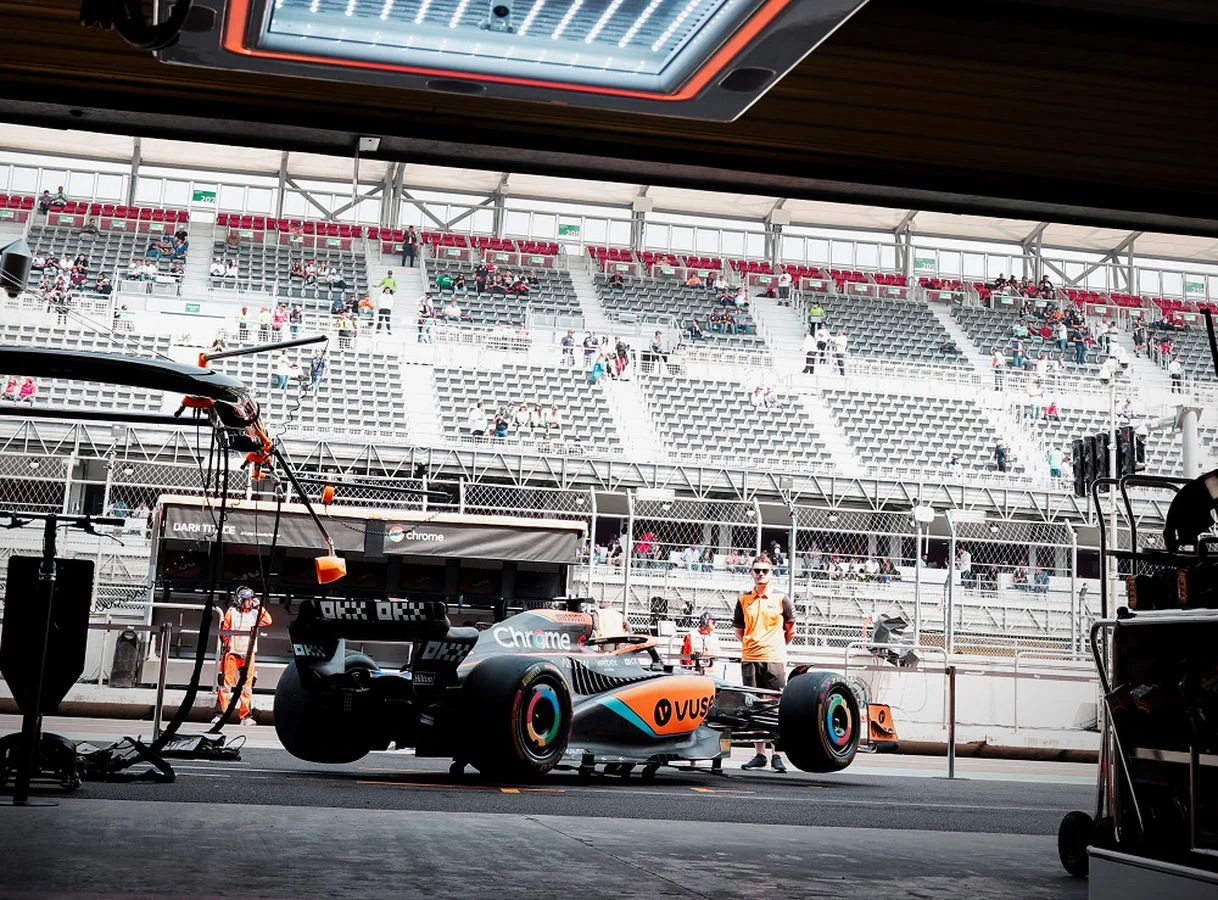 Formula-1 - 2022 - Mexican-grand-prix - Engineering-room-mexico-city-2022