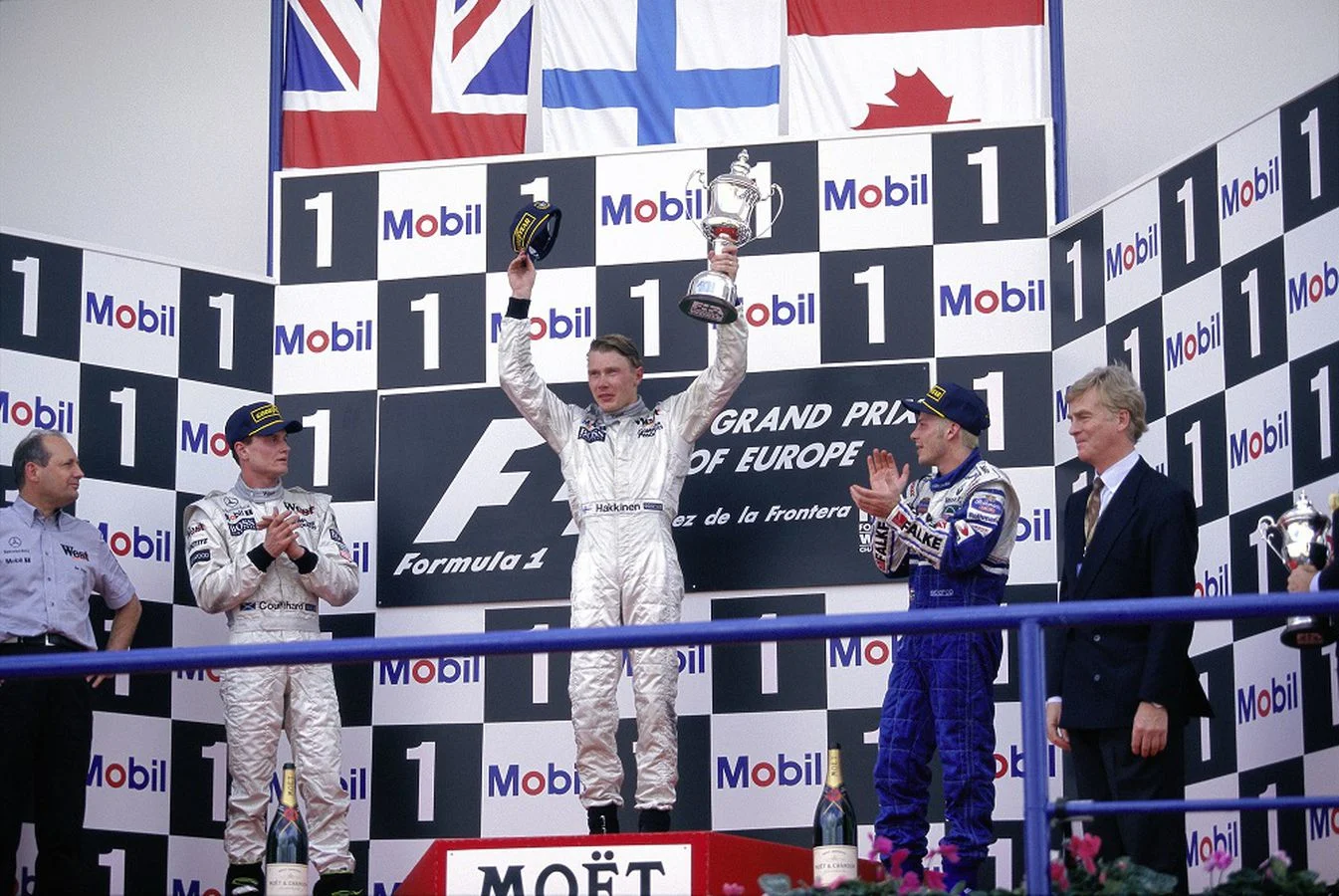 Heritage - Formula-1 - Drivers - Mika-hakkinen - Mikas-silver-service