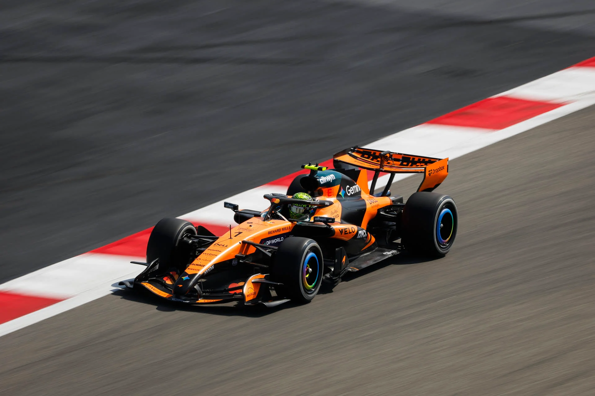 MCL40 on track