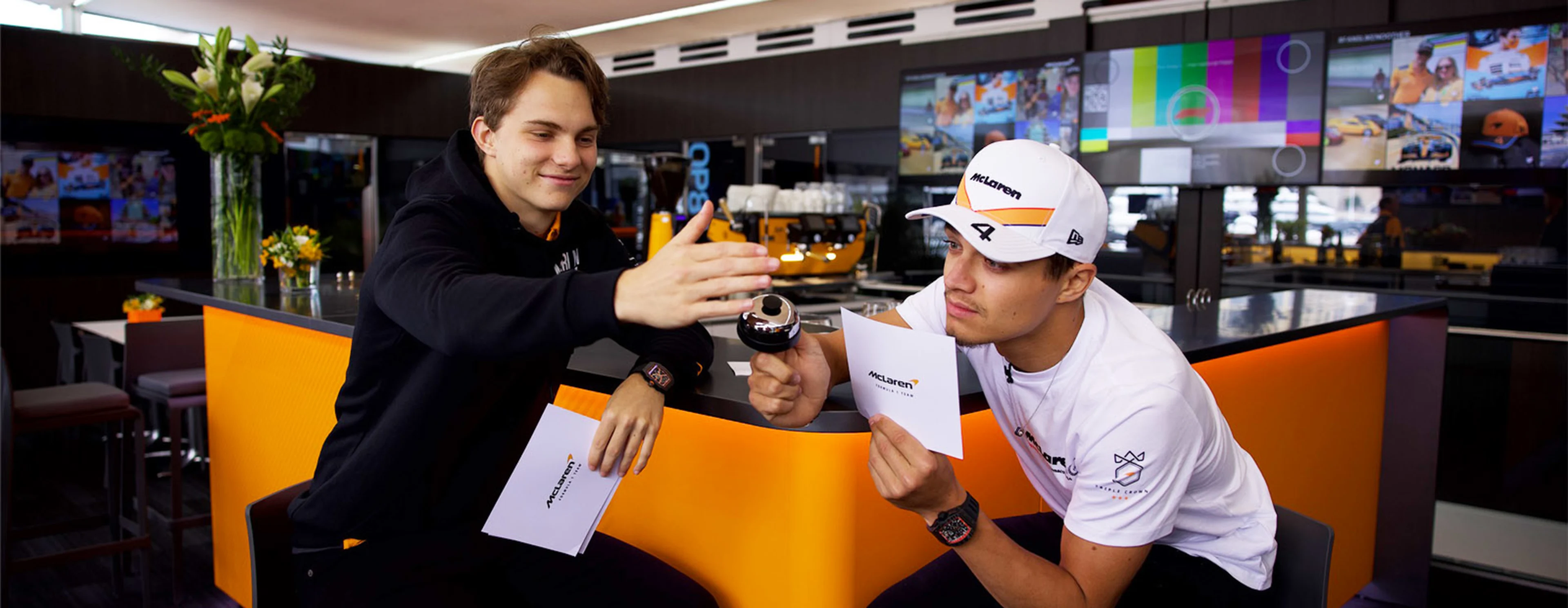 Lando Norris and Oscar Piastri play the Yes / No challenge