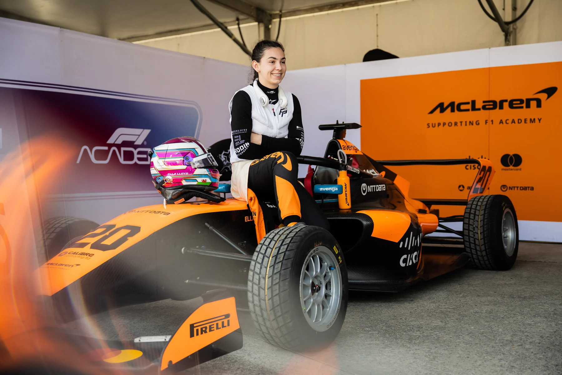Formula-1 - 2025 - Ella-lloyd-on-racing-in-mclaren-colours - Ella's F1 Academy season so far... - 5