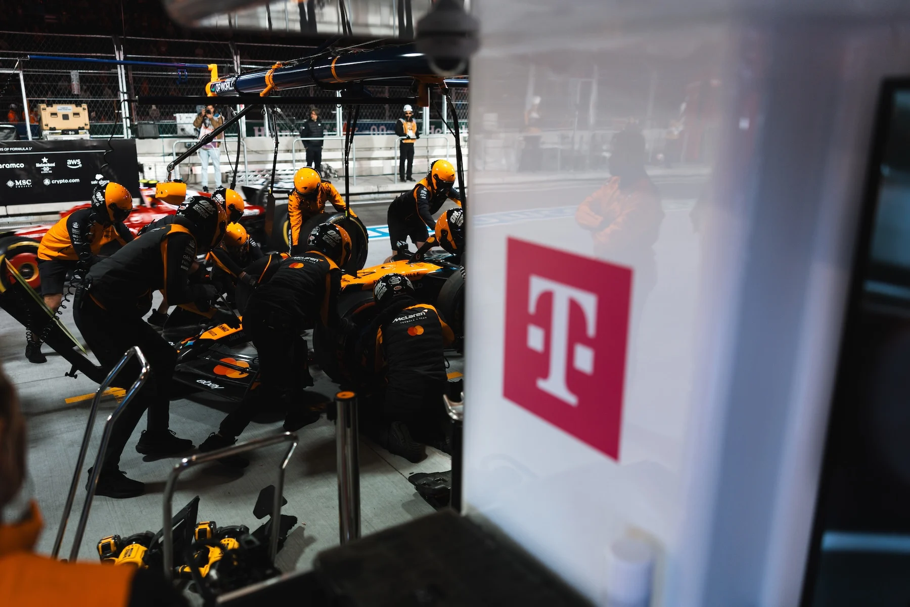 Formula-1 - 2025 - Las-vegas-grand-prix - The-las-vegas-grand-prix-briefing-powered-by-google-cloud