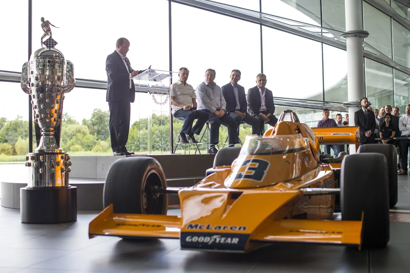 Heritage - M16-homecoming-gallery - M16 Homecoming We celebrate a sporting hero with our employees and fans - 1