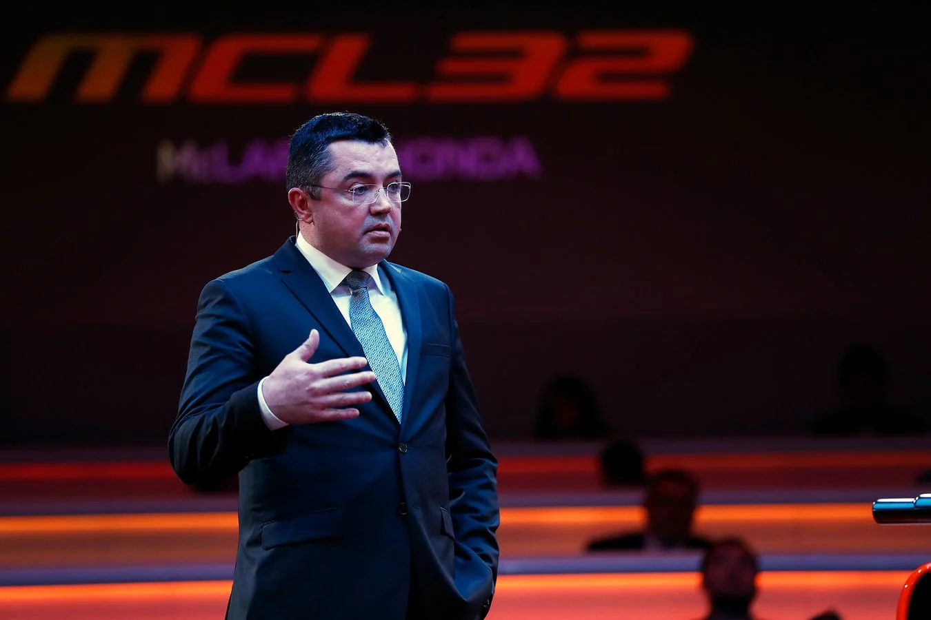 Team - Team-talk-looking-ahead-to-2017 - Team Talk: Looking ahead to 2017 Hear from the McLaren-Honda management team and drivers at the launch of the MCL32 - 3