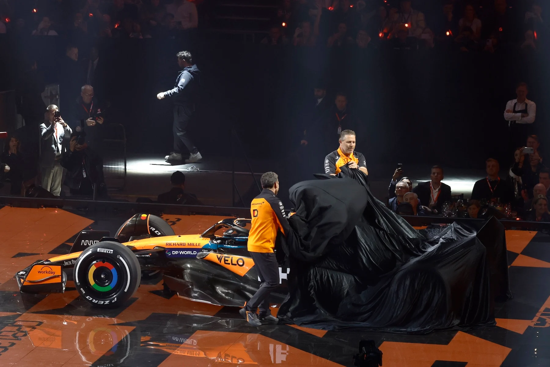 Formula-1 - 2025 - How-mclaren-won-the-2025-f1-constructors-world-championship