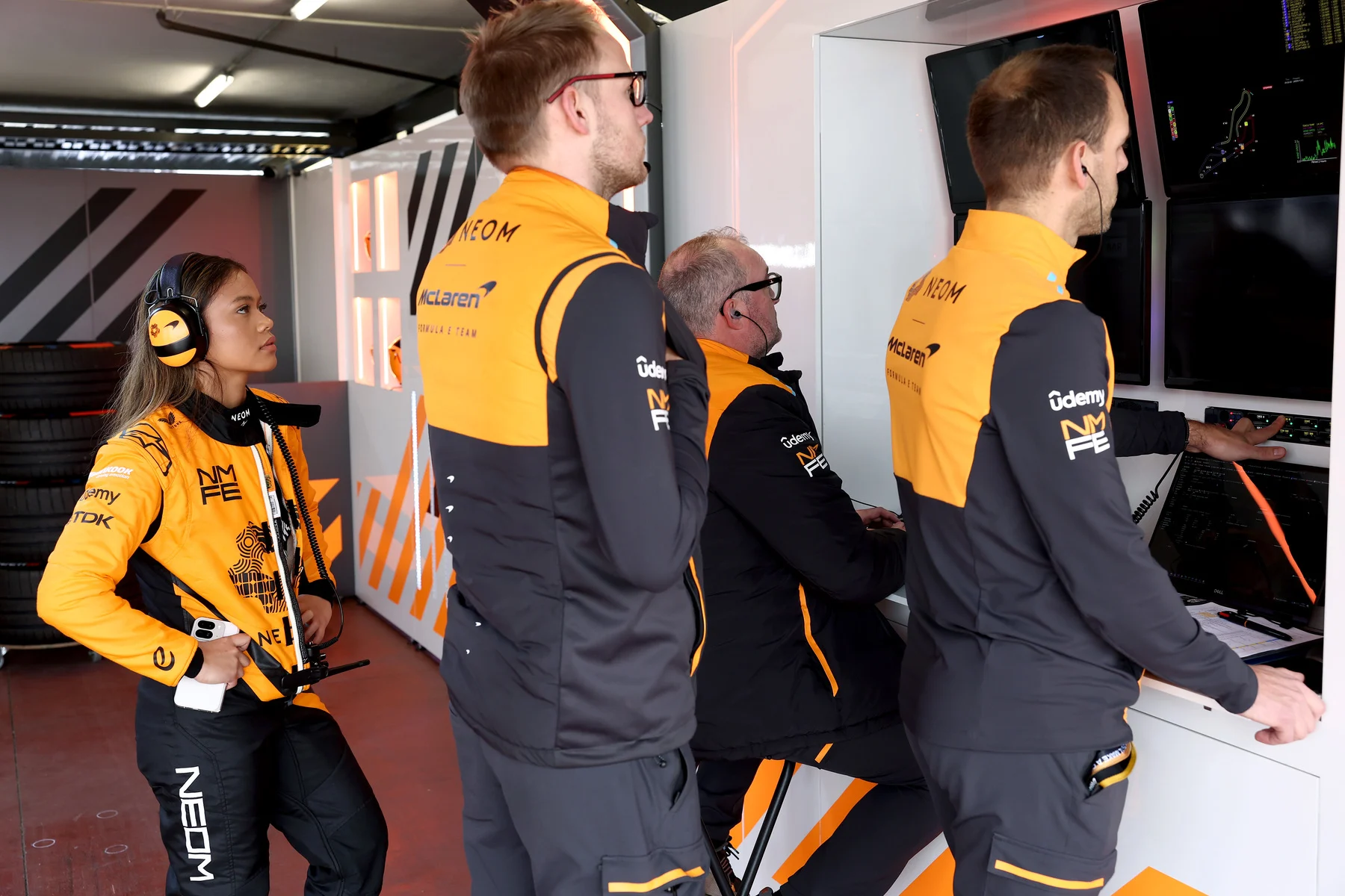 Formula-e - 2024 - Bianca-bustamante-and-ella-lloyd-reflect-on-formula-es-special-womens-test - Formula E Women's Test The Circuito de Madrid Jarama, Spain - 6