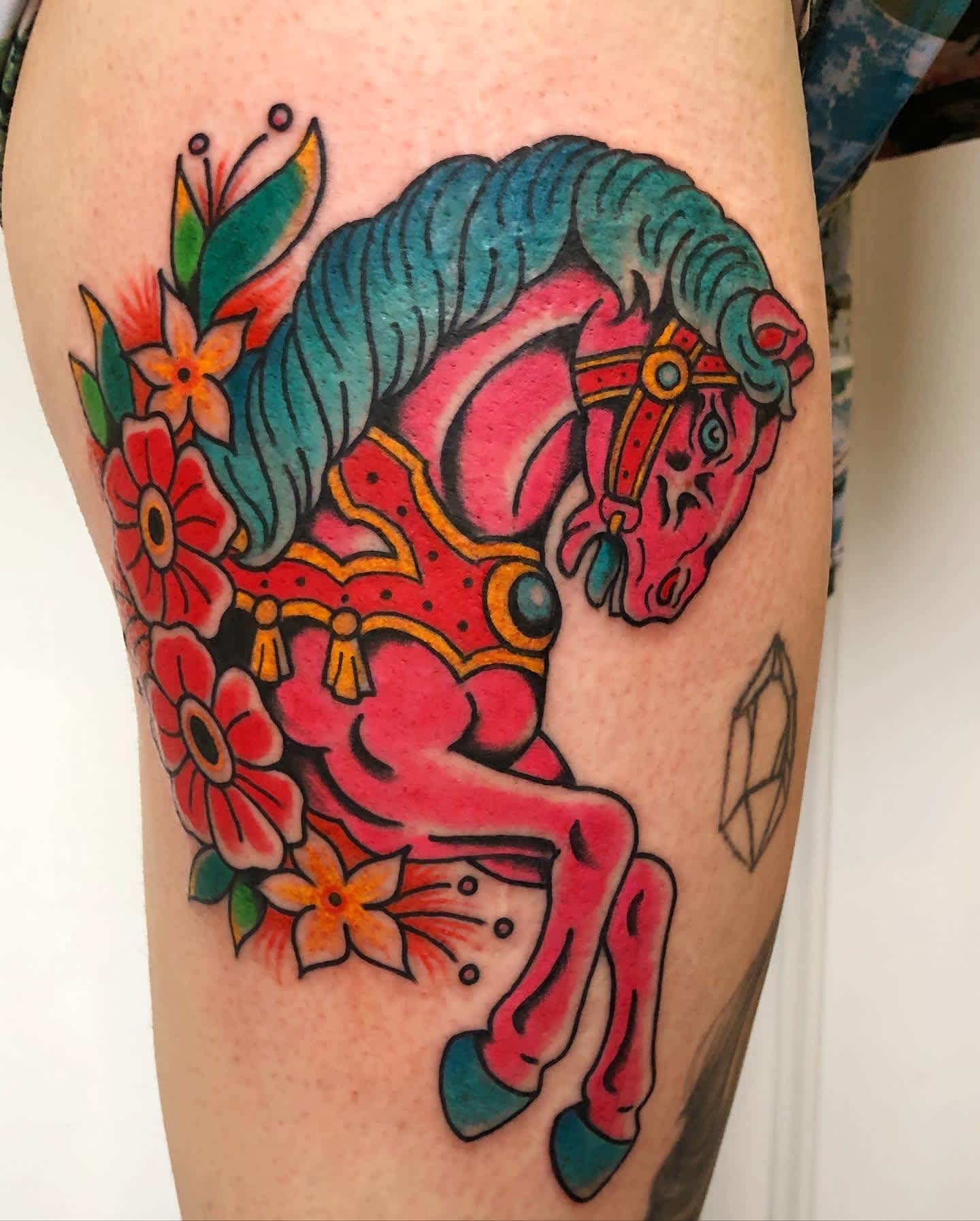 Full color front half of a horse with the rest of the body covered by flowers