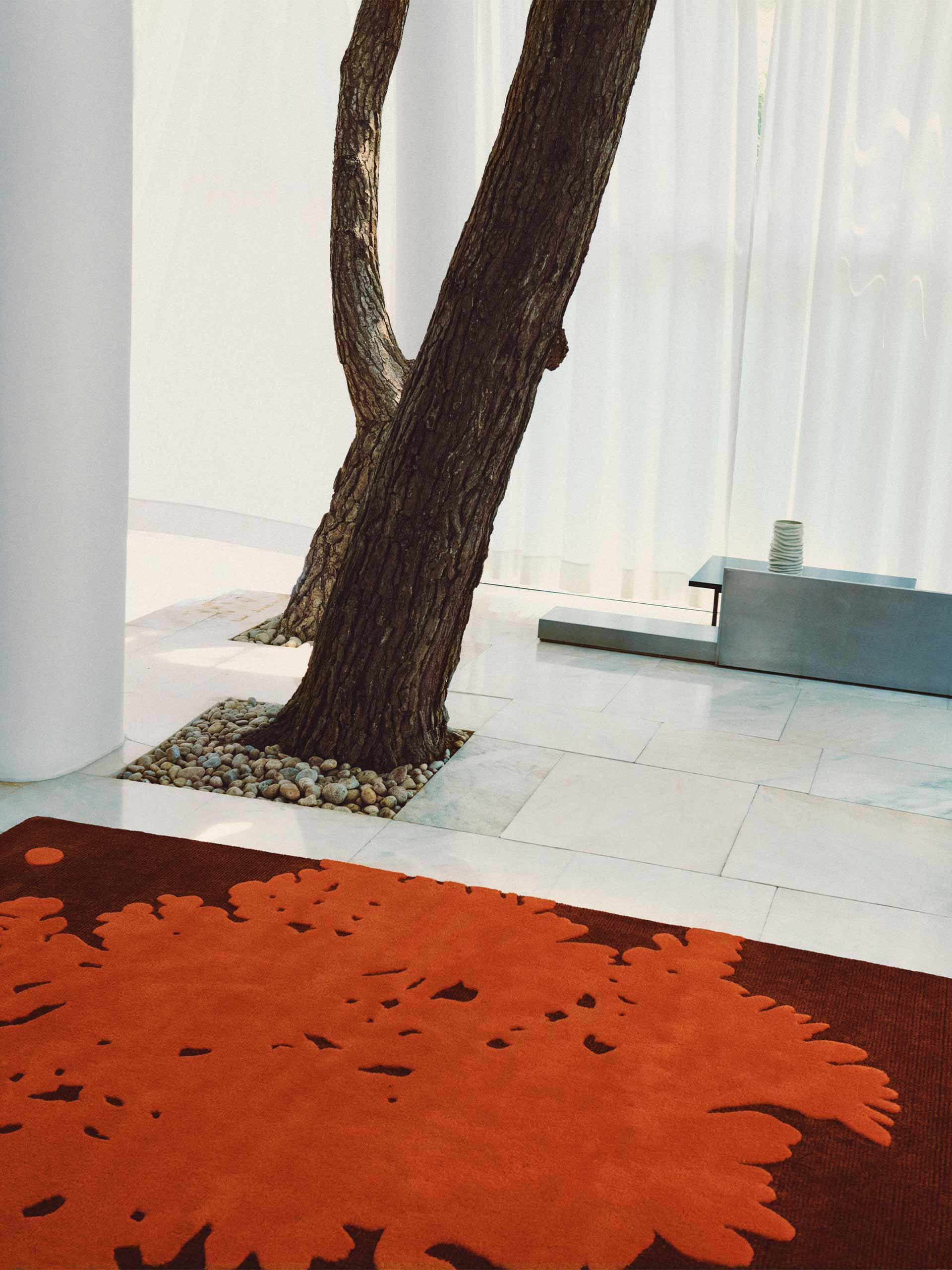 ®️ グロス＆マット サイドテーブル X COLLAGERIE Zara Home x Collagerie: Summer's sun-drenched interiors collab has