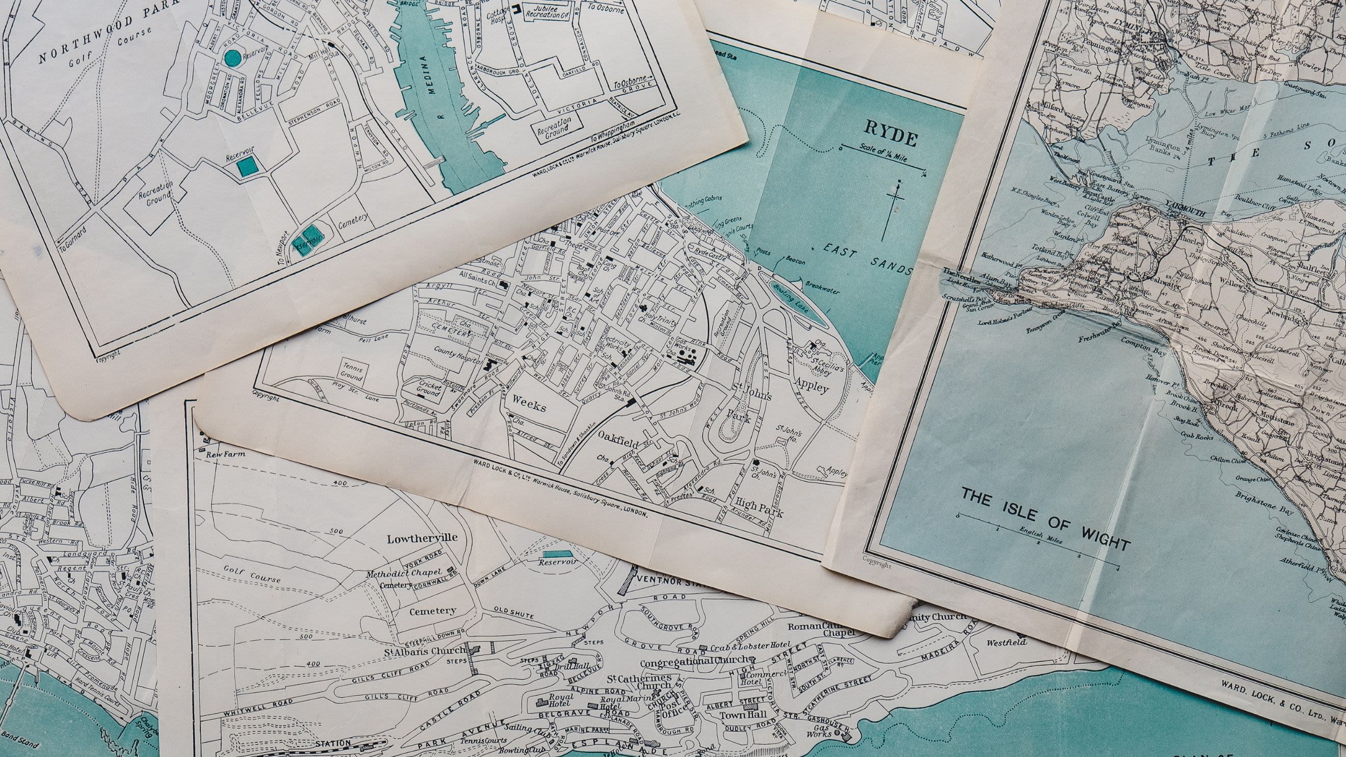 This image shows several maps and illustrates an article discussing the regions in AWS SES.