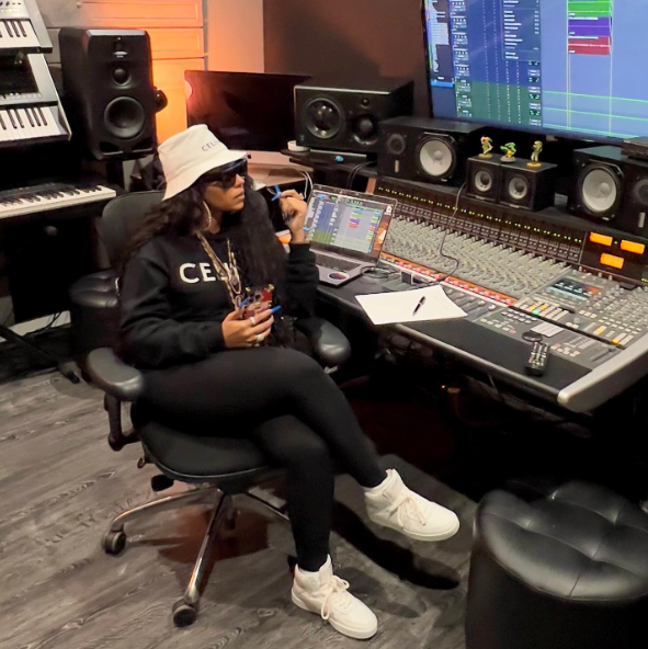 Ashanti in the studio - Instagram