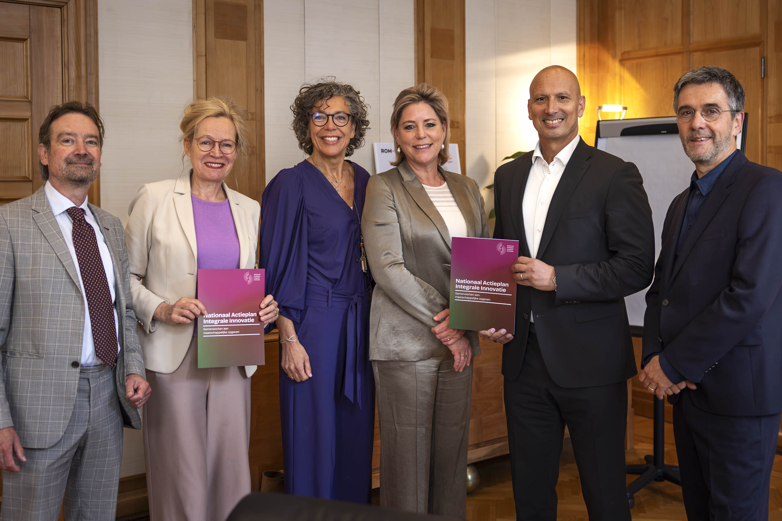 Actieplan Integrale Innovatie overhandiging