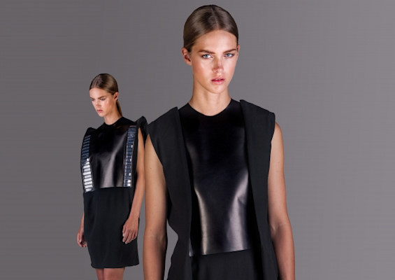 wearable-solar-dress-pauline-van-dongen
