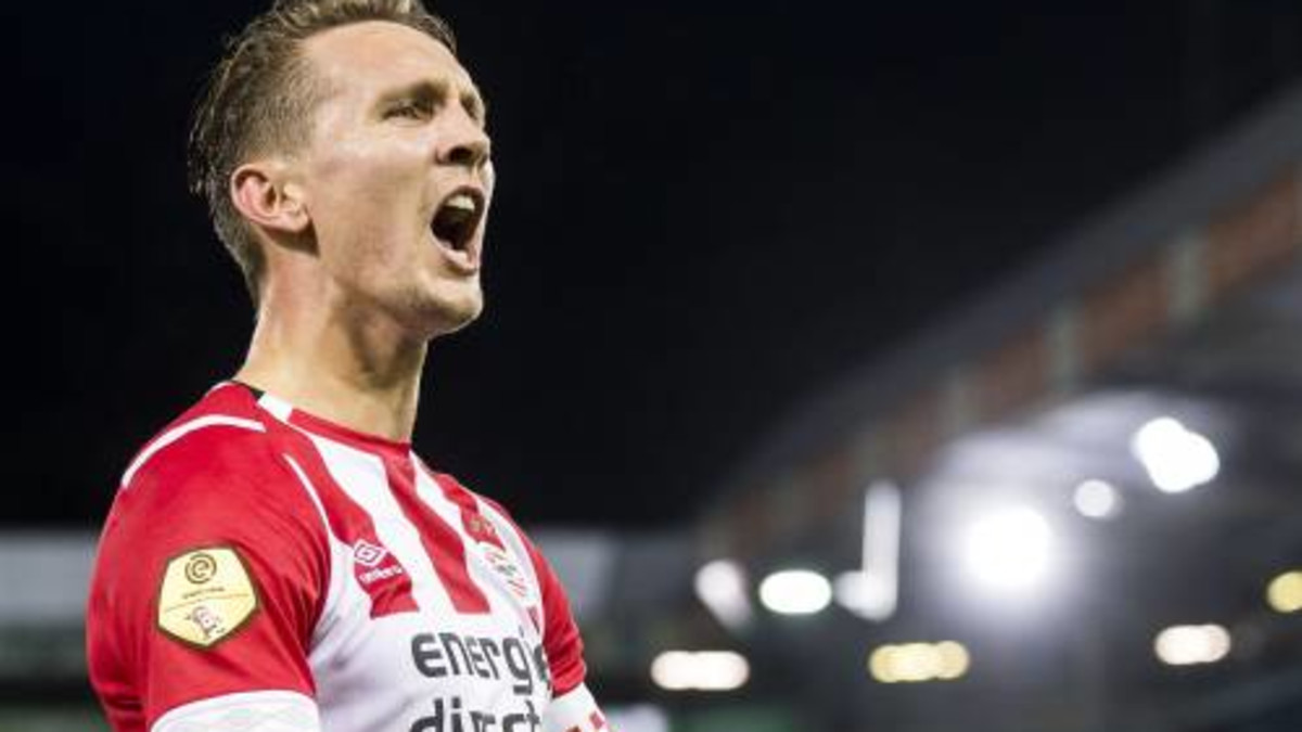 De Jong blijft maar scoren voor PSV