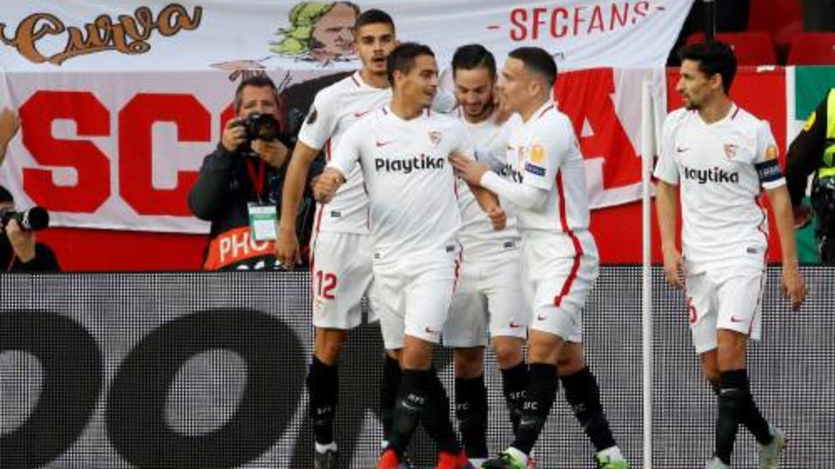 Sevilla wint met Promes ook thuis van Lazio