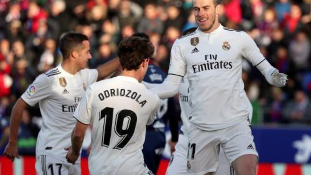 Bale helpt Real aan kleine zege