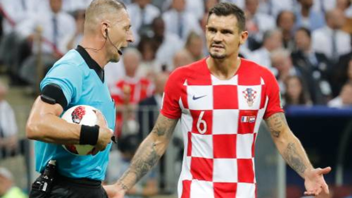 Liverpool is Kroaat Lovren nog tijdje kwijt