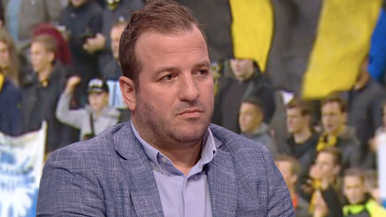 Rafael Van Der Vaart Kritisch Op Ajax: 'Naar De Goede Kleur Spelen ...