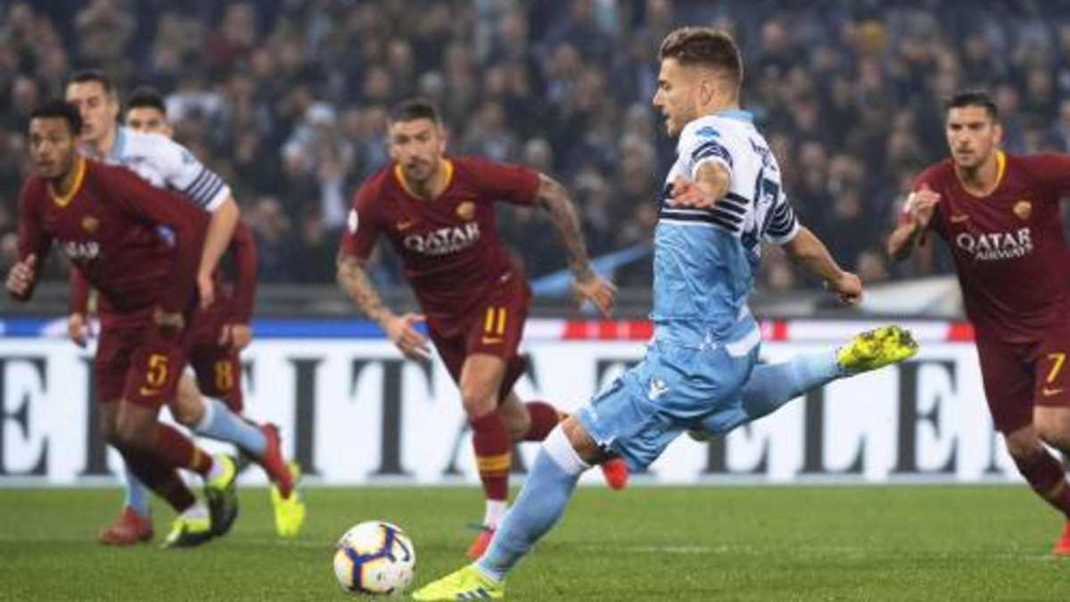 Lazio wint stadsderby tegen AS Roma