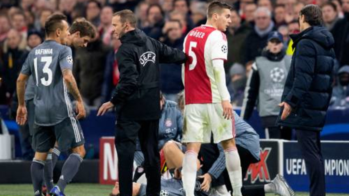 UEFA beboet Ajax en schorst Wöber twee duels