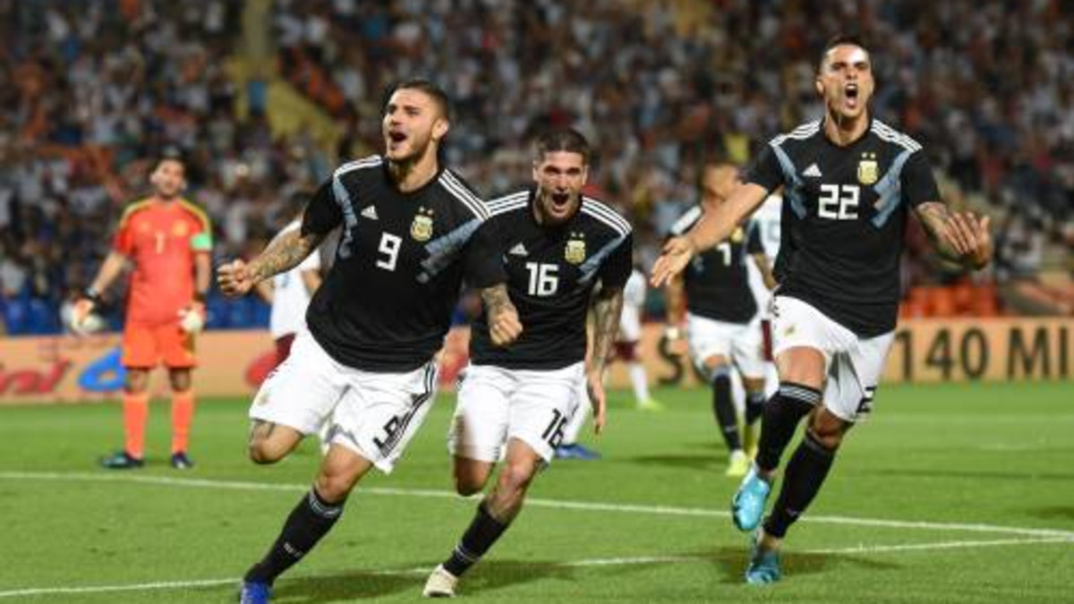 Argentinië wint weer met 2-0 van Mexico