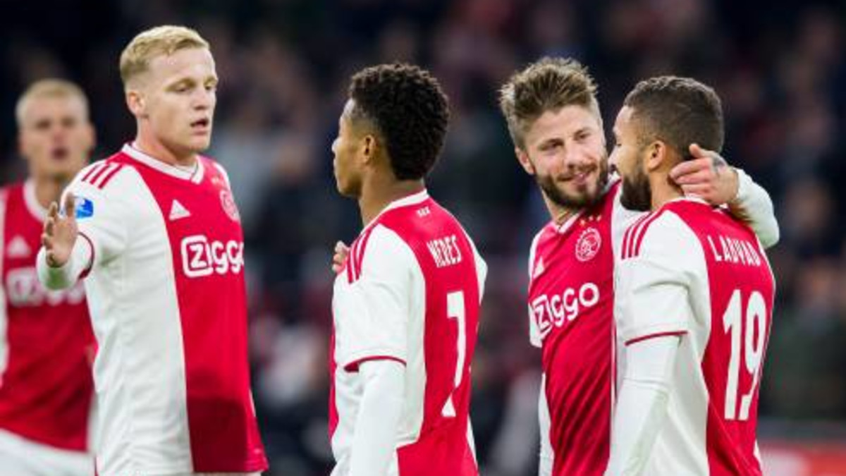 Ajax gunt Go Ahead Eagles geen kans